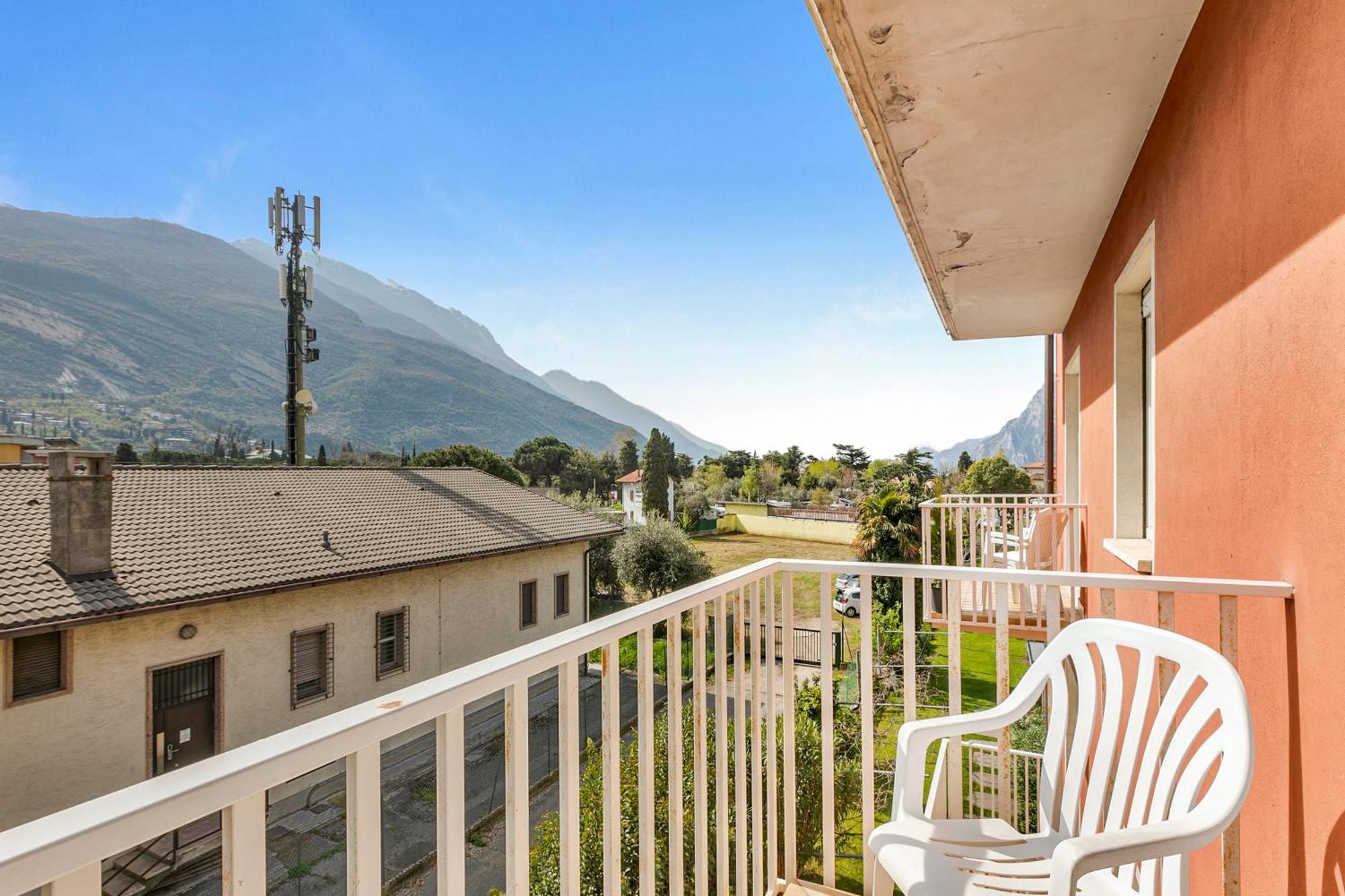 Bike & Wind Hotel Villa Maria Torbole Sul Garda Екстер'єр фото